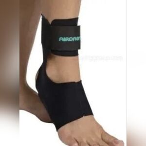 Aircast Airheel Ankle Support Brace Stabilizer - Medium - REF 09AM Black. New.